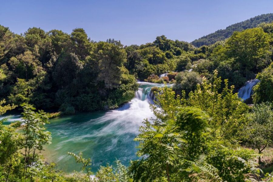Split: Krka Waterfalls With Boat Cruise, Wine and Olive Oil - Free time in Skradin after the park