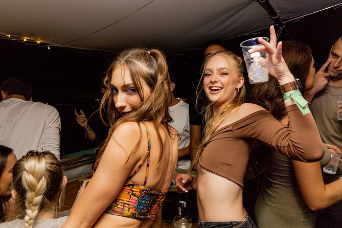 Split: Night Boat Party with DJ, Free Shots & After-Party - What to bring and how to pace the night
