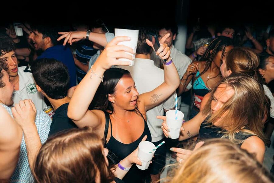 Split: Night Boat Party with Free Shots, Dj and After Party - Key details before you book
