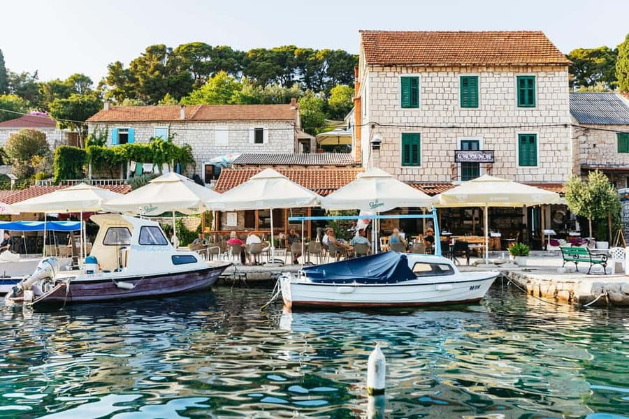 Split/Trogir: Blue Lagoon and 3 Islands Speedboat Tour - Why this half-day boat trip works so well