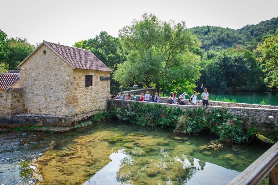 Split/Trogir: Krka National Park Day Trip & Boat to Skradin - Timing, Crowds, and the Best Season