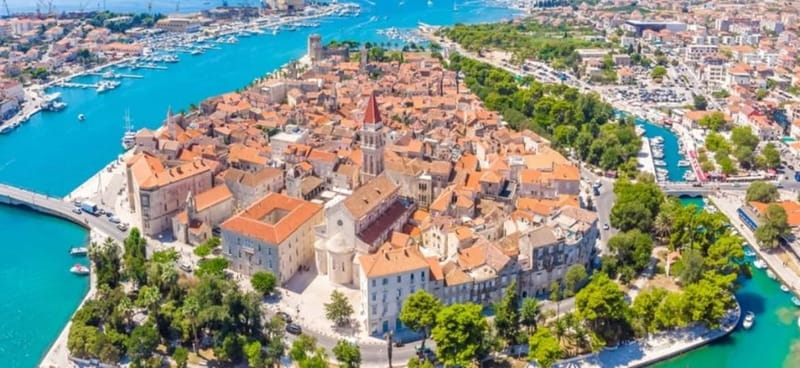 Split/Trogir: Trogir, Blue Lagoon, and Solta Speedboat Trip - Key points to know before you book
