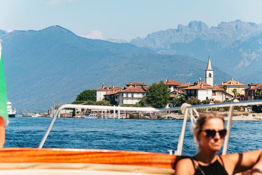 Stresa: 3 Borromean Islands Hop-On Hop-Off Boat Tour - Isola dei Pescatori: the best stop for lunch