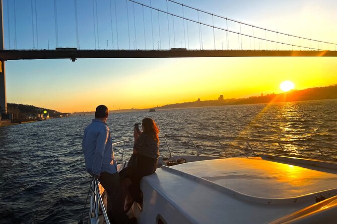 Sunset or Daytime Istanbul Guided Luxury Yacht Cruise with Snacks - Rumeli Fortress at the narrowest point