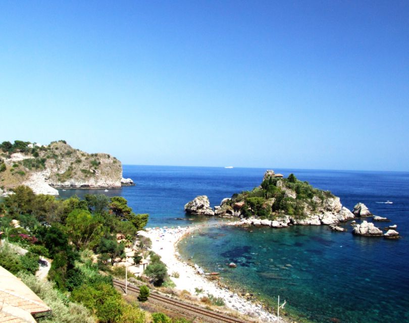 Taormina: Boat Tour to Taormina & Giardini Naxos with Drink - Isola Bella brings the swimming stop