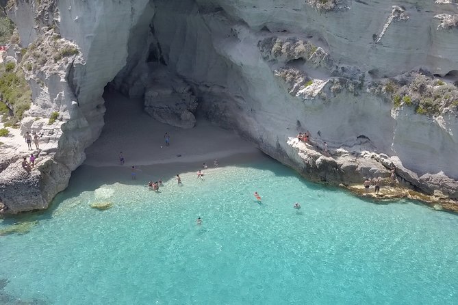 The best Boat Tour from Tropea to CapoVaticano, max 12 passengers - Why this small boat trip works so well