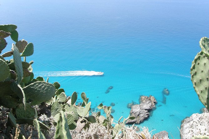 The best Boat Tour from Tropea to CapoVaticano, max 12 passengers - Tropea Beach and Grotta dello Scheletro