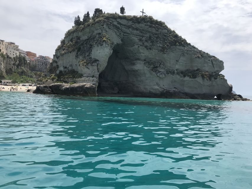 Tropea: Capo Vaticano Boat Trip with Snorkeling & Drink - Practical details that make the day easier