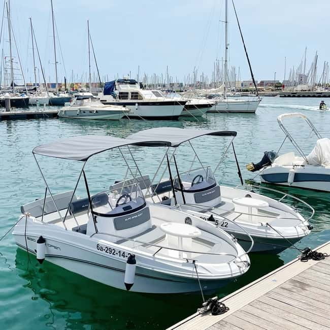 Valencia: Boat Rental Without License - Anchoring near Malvarrosa Beach