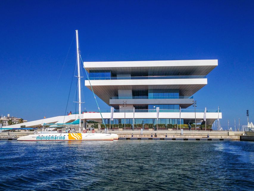 Valencia: Sailing Catamaran with Swimming & Optional DJ - Practical advice before you board
