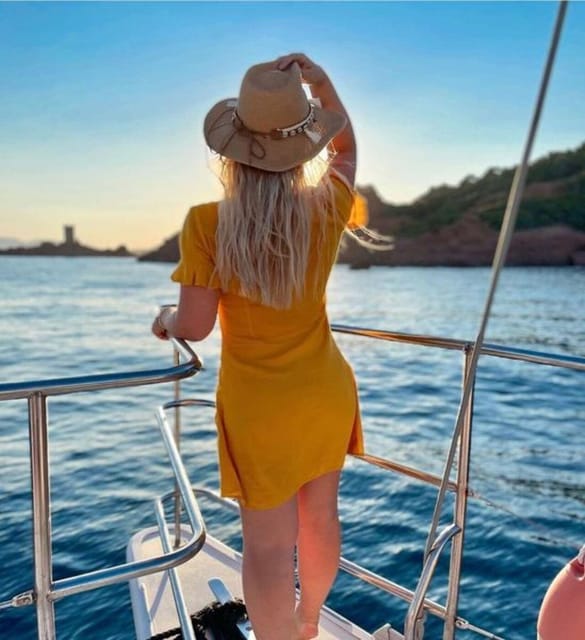 Valencia: Sunset or Daytime Catamaran Cruise with Drink - Leaving Valencia Marina by Catamaran