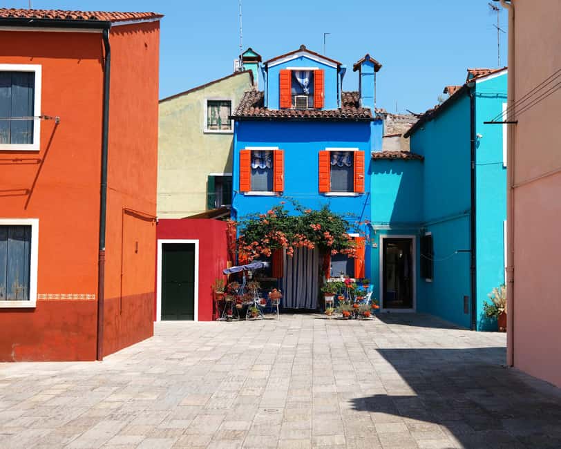 Venice: Guided Islands Cruise to Murano, Burano & Torcello - What the $25 Price Really Buys