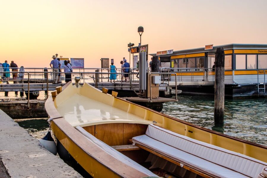 Venice: Sunset Cruise by Typical Venetian Boat - Who should book this Venice cruise
