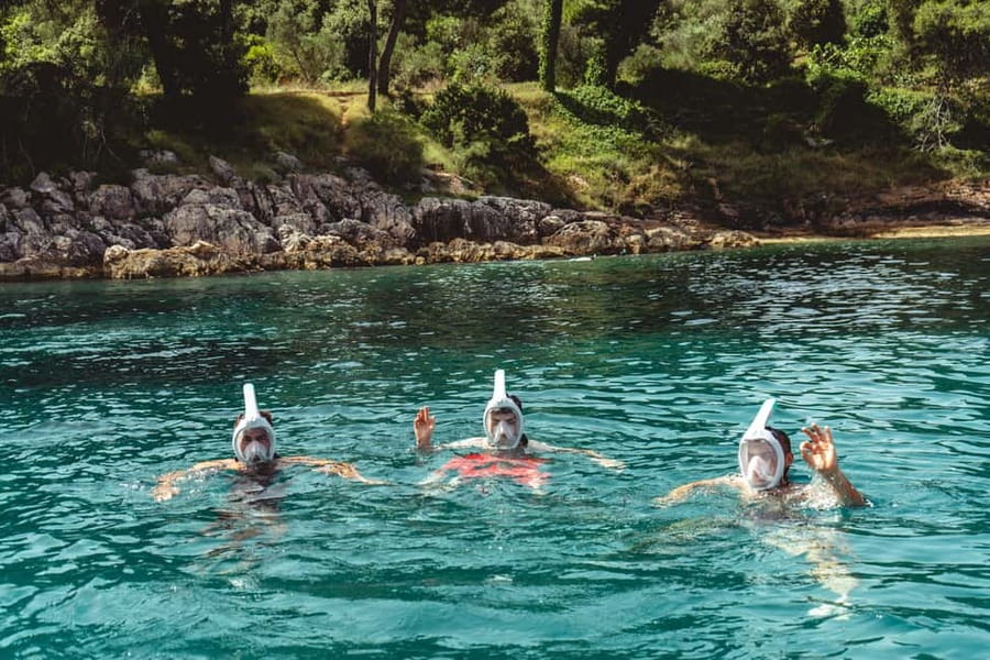 Zadar: 3 Islands Luxury Boat Tour with Aperol Spritz - Ugljan gives you time for lunch and a proper island walk