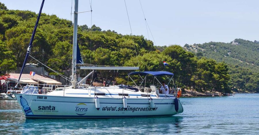Zadar: Full-Day Sailing Trip to Kornati - Telašćica Nature Park and Lake Mir