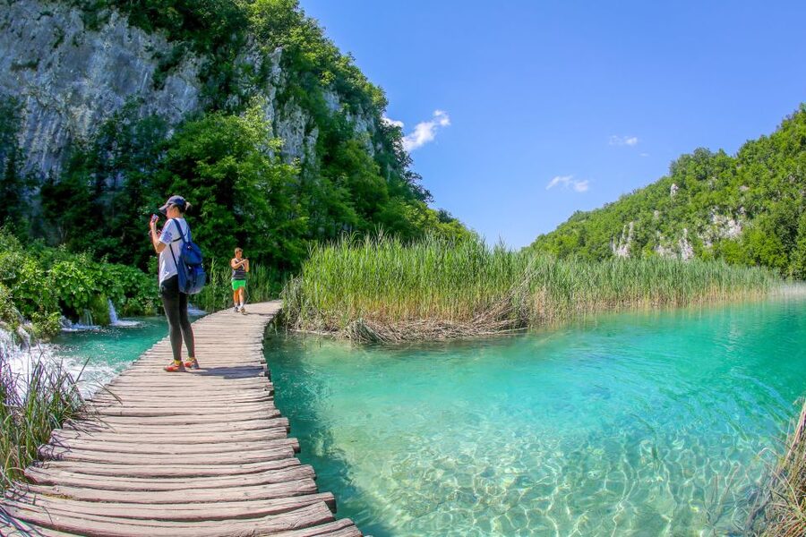 Zadar: Plitvice Lakes Full-Day Guided Tour with a Boat Ride - Time, food, and the extra cost