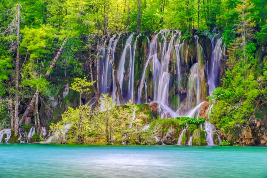 Zadar: Plitvice Lakes with Boat Ride and Zadar Old Town Tour - Key points to know before booking
