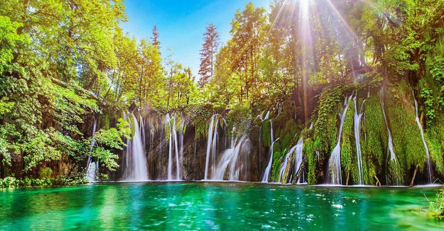 Zadar: Plitvice Lakes with Boat Ride and Zadar Old Town Tour - Why Plitvice is worth the long ride from Zadar
