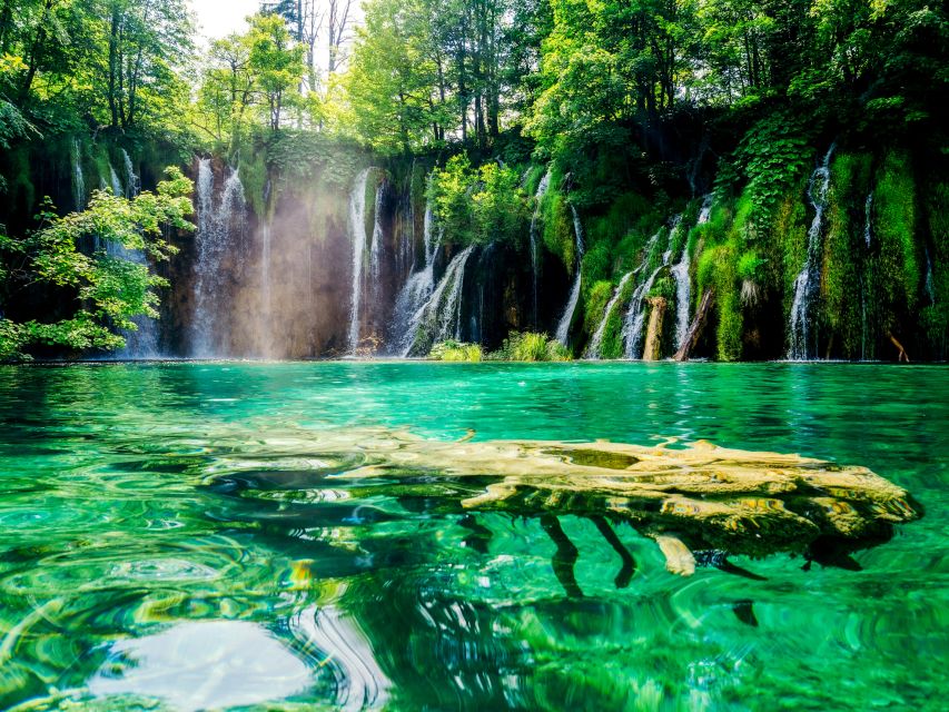 Zadar: Plitvice Lakes with Boat Ride and Zadar Old Town Tour - Who should book this day trip