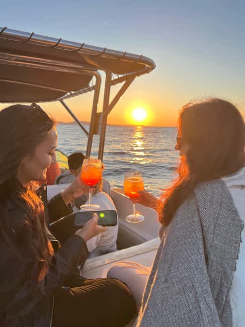 Zadar: Romantic Luxury Sunset Boat Tour with Aperol Spritz - What the small boat changes